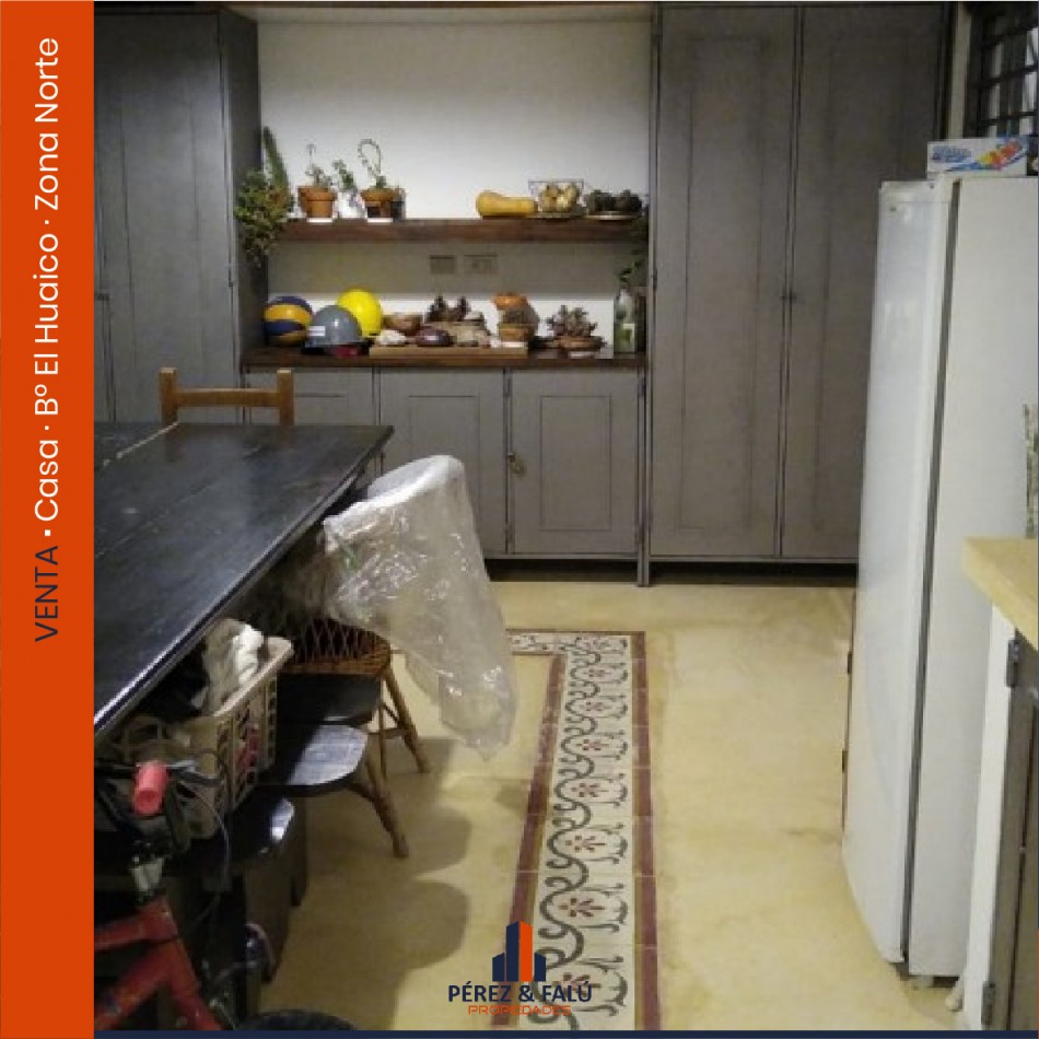 1672322636mr2r2-perez-y-falu-el-huaico-62jpg